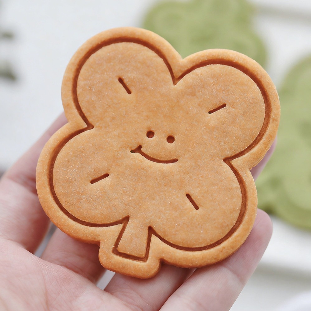 Glücksbringer Vierblättriges K – Kitchen Baking Products Bewertung und Preis